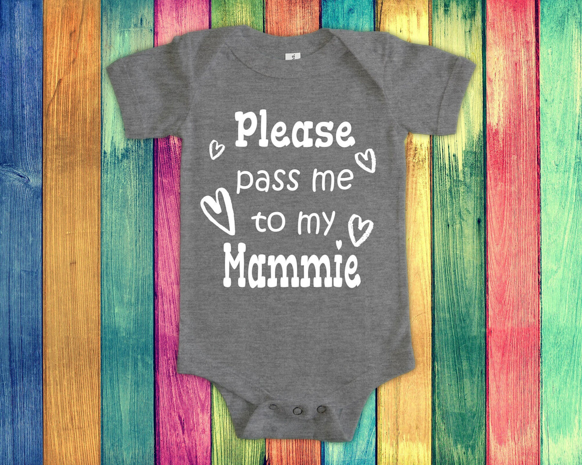 Pass Me To Mammie Cute Grandma Baby Bodysuit Tshirt or Toddler Shirt Special Grandmother Gift or Pregnancy Announcement Graphic Tee – Warm & Stylish · Perfect For Daily Wear