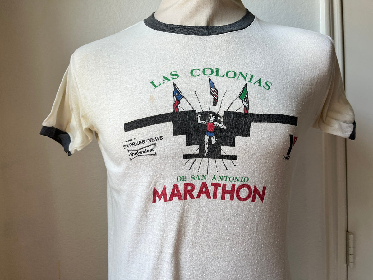 Vintage 8039s Las Colonias De San Antonio Marathon TShirt Size M Graphic Tee – Aesthetic Look · High-Quality Print