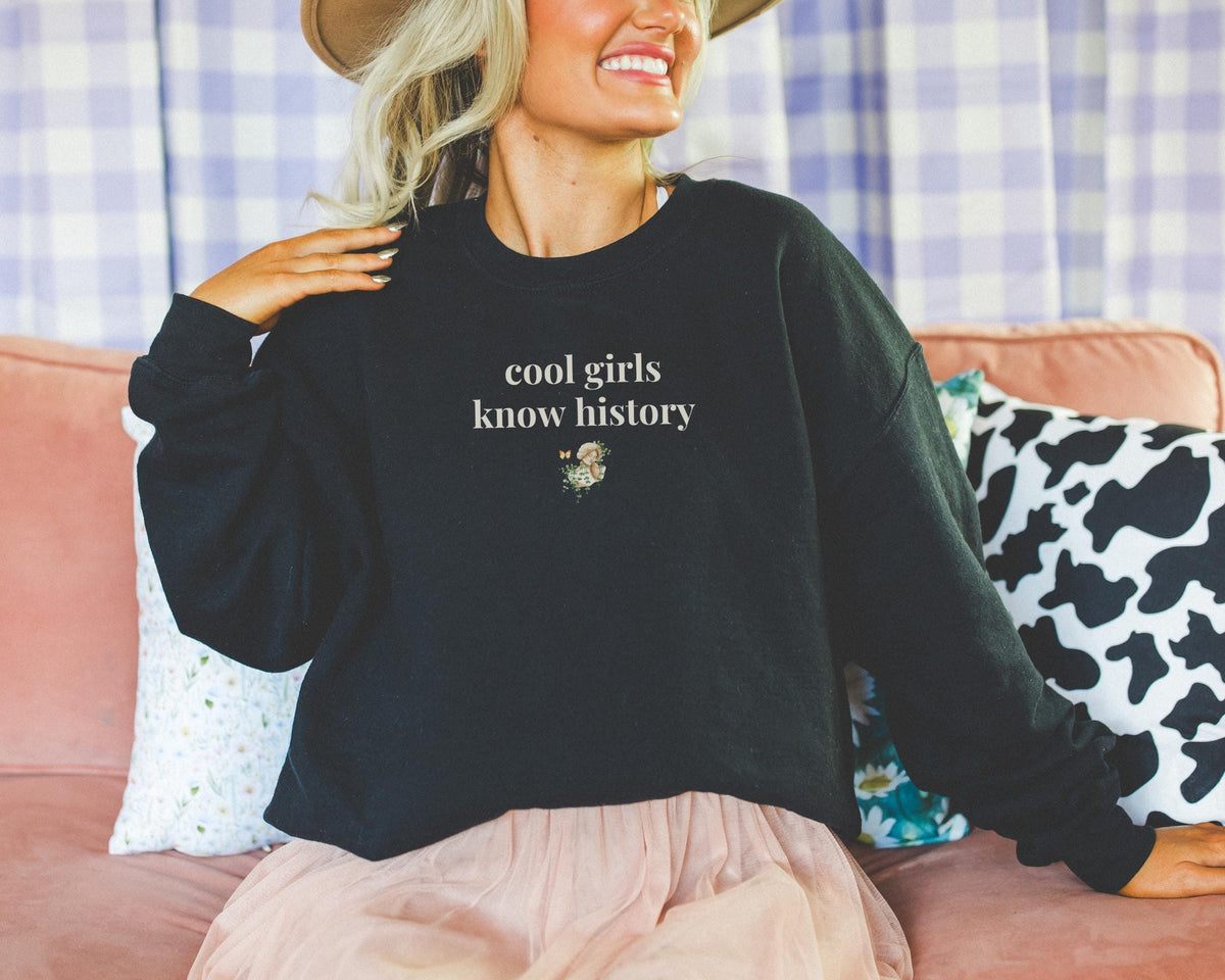 Funny Womens History Sweatshirt Friend Who Loves History or Social Studies Cool Girls Know History Floral Aesthetic Crewneck for Historian Sweatshirt – Easygoing Wear · Top Pick For Any Outfit