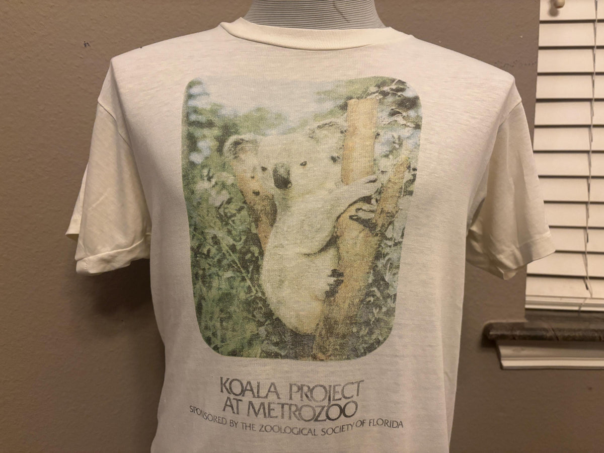 Vintage 80s Koala Project At Metro Zoo Florida Tshirt L Graphic Tee – Warm & Stylish · Trending Graphic Apparel