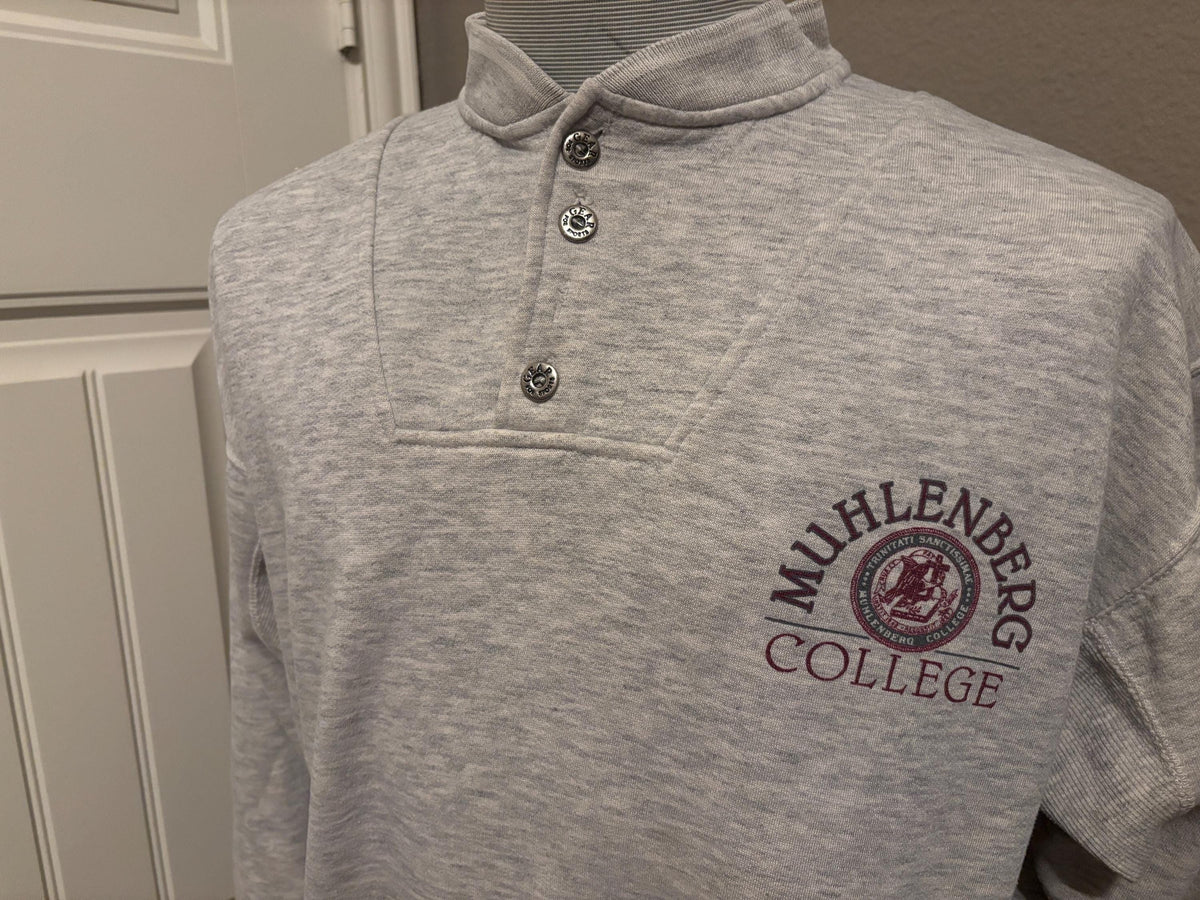 Vintage 90s Muhlenberg College 14 button Crewneck Sweatshirt M Sweatshirt – Feel-Good Design · High-Quality Print