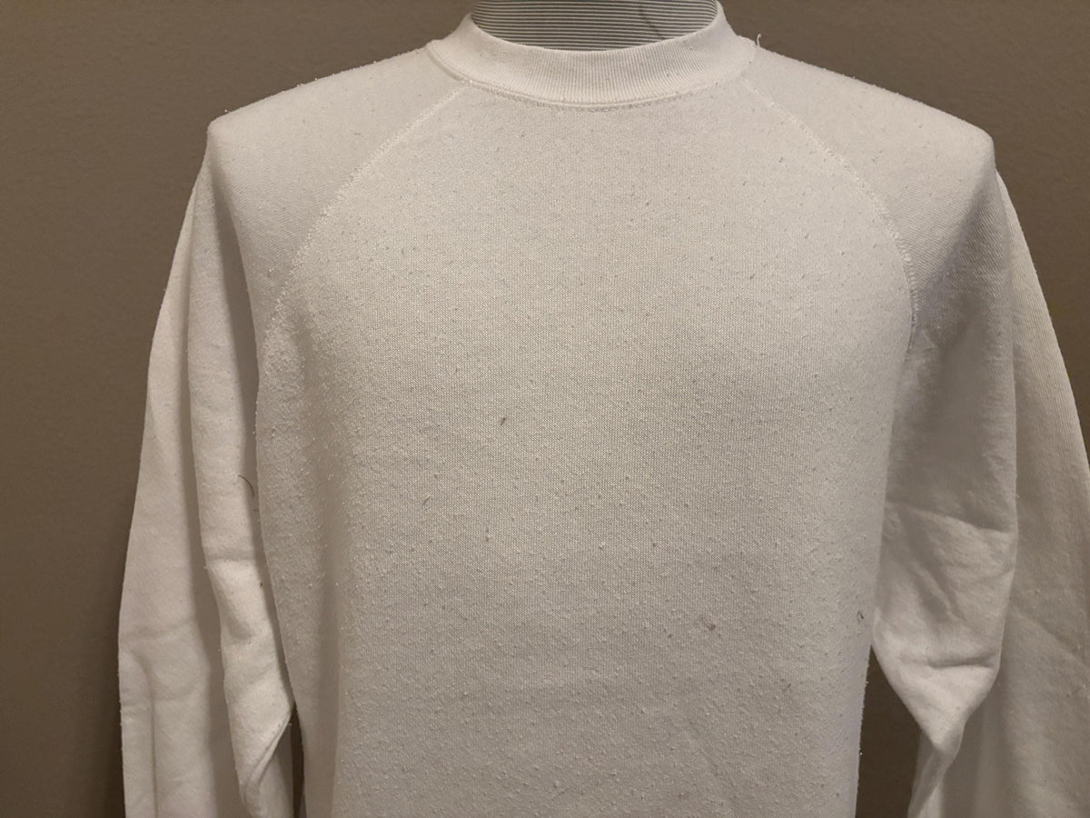 Vintage 9039s White Blank Crewneck Sweatshirt XL Sweatshirt – Everyday Comfort · Great Gift For Fans