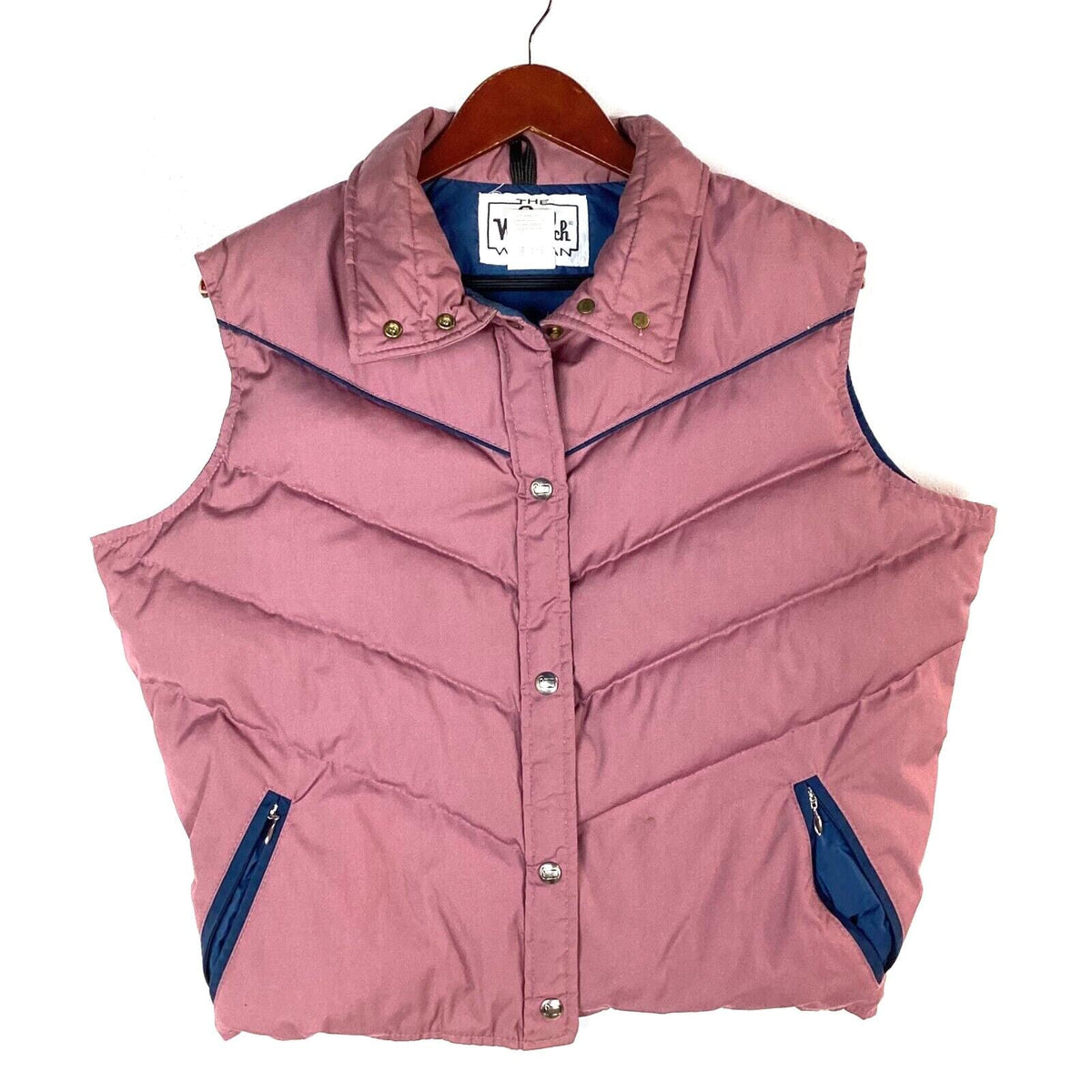 Vintage Woolrich Women39s Puffer Insulated Down Jacket Size Extra Large Made Usa Graphic Tee – Warm & Stylish · Trending Graphic Apparel