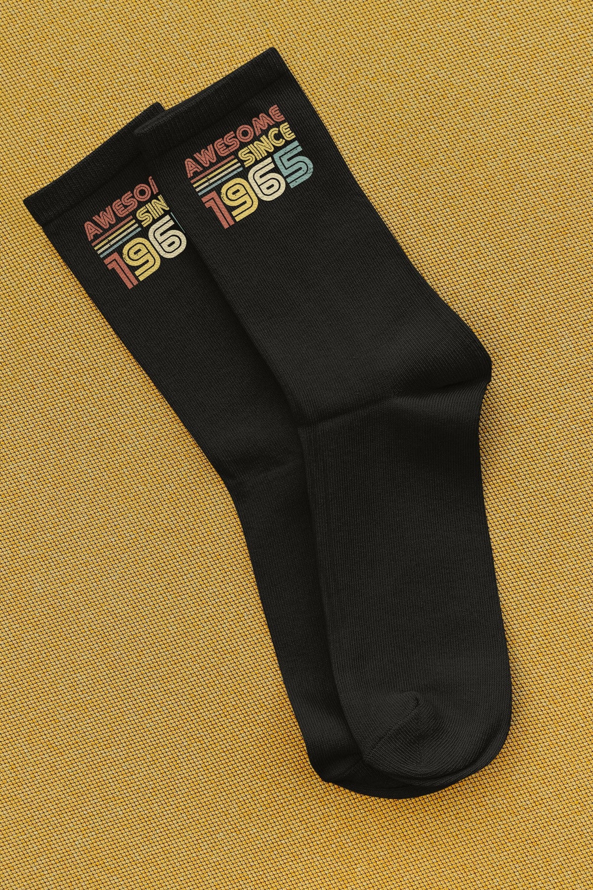 Socks 60th Birthday Gifts For Men Or Women Awesome Since 1965 2 60 Years Old Graphic Tee – Easygoing Wear · Great Gift For Fans
