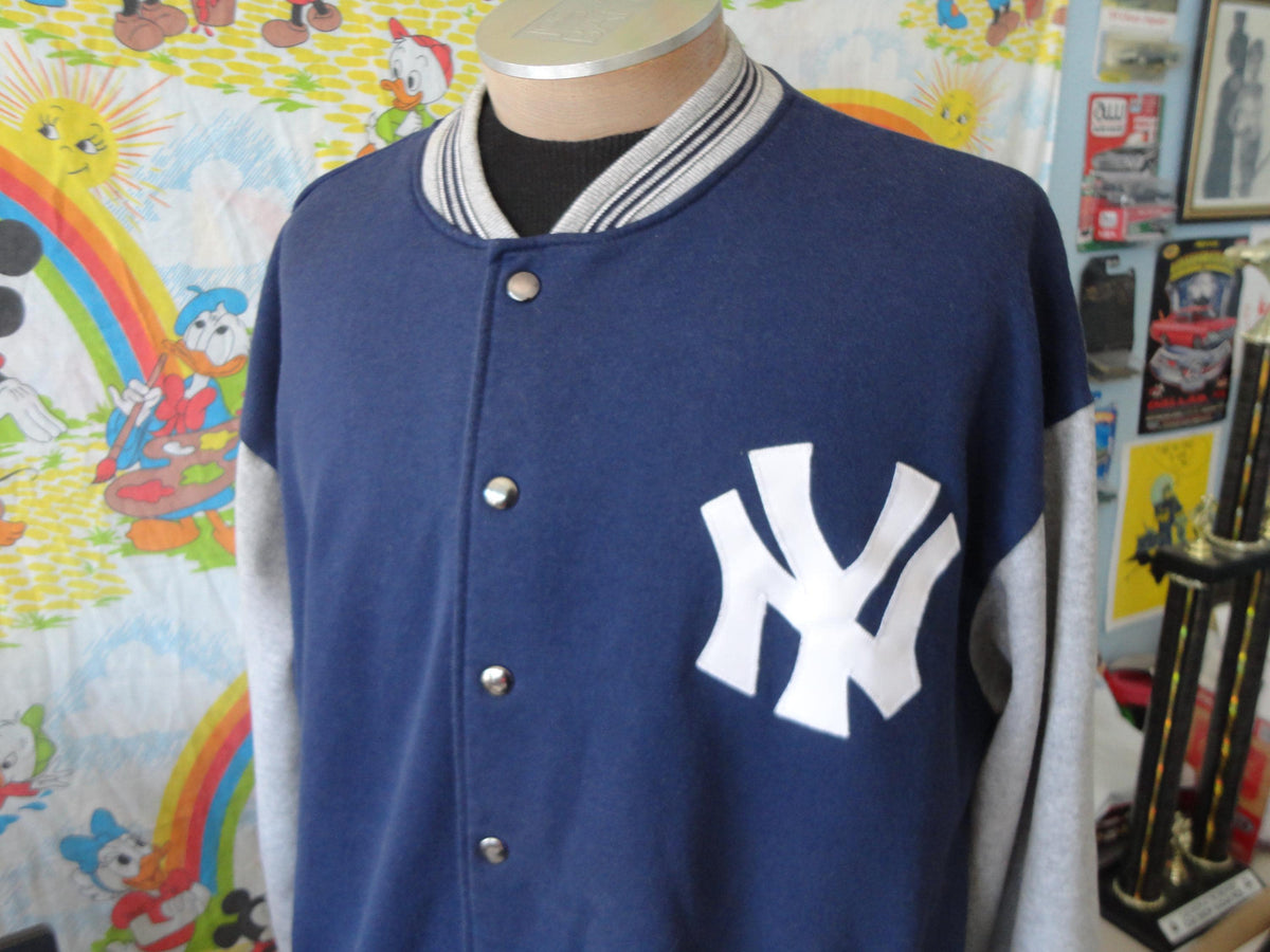 Vintage 9039s New York Yankees MLB Baseball Varsity Sweatshirt Jacket XL Sweatshirt – Soft Feel · Top Pick For Any Outfit