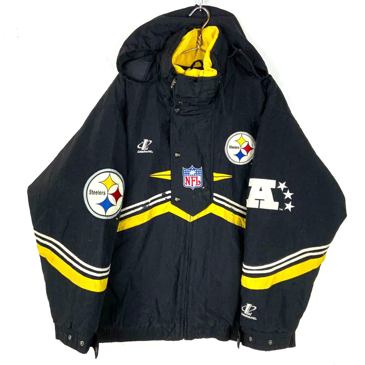 Vintage Pittsburgh Steelers Logo Athletic Puffer Jacket XL Hooded Full Zip 90s Graphic Tee – Warm & Stylish · Must-Have Style