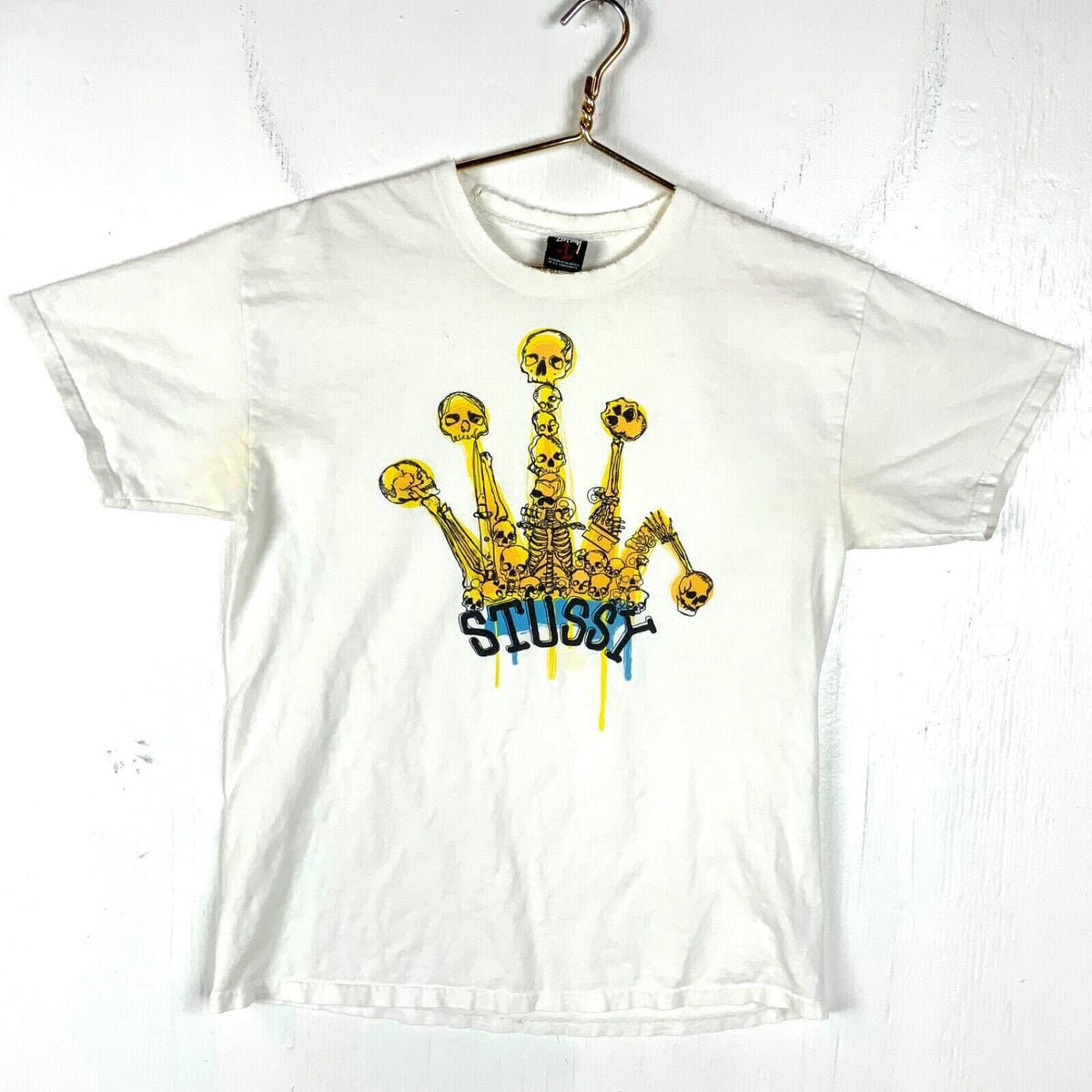 Vintage Y2K Stussy TShirt Size Large White Streetwear Skull Crown Distressed Graphic Tee – Soft Feel · Must-Have Style