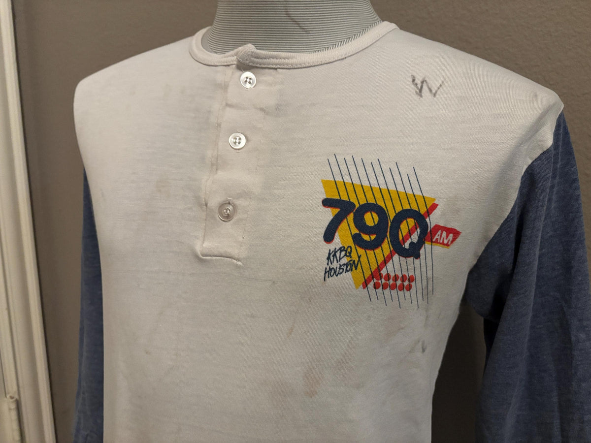 Vintage 80s KBBQ Houston 79Q AM Radio Station 34 Sleeves 14 Button Tshirt XL Graphic Tee – Aesthetic Look · Top Pick For Any Outfit