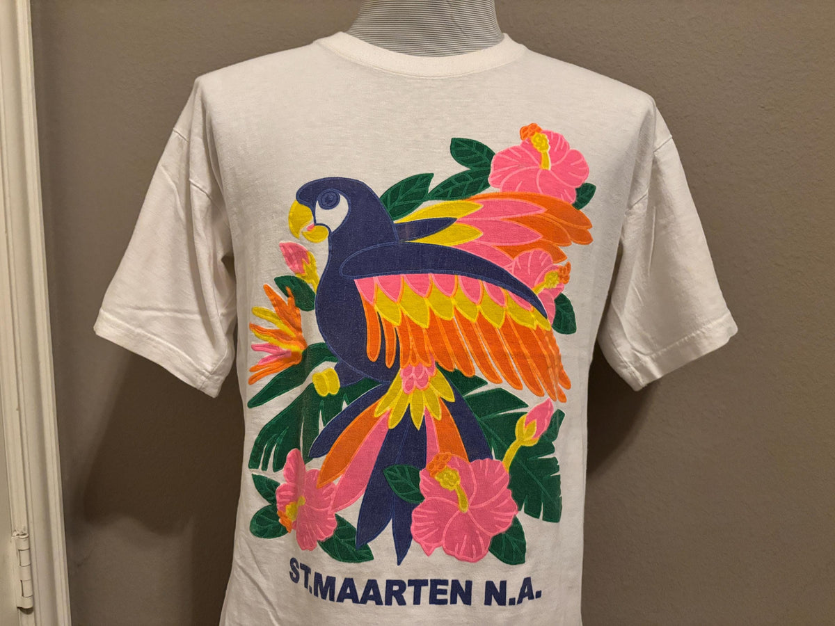 Vintage 90s ST Maarten Netherlands Islands Caribbean Tshirt M Graphic Tee – Bold Style · Great Gift For Fans