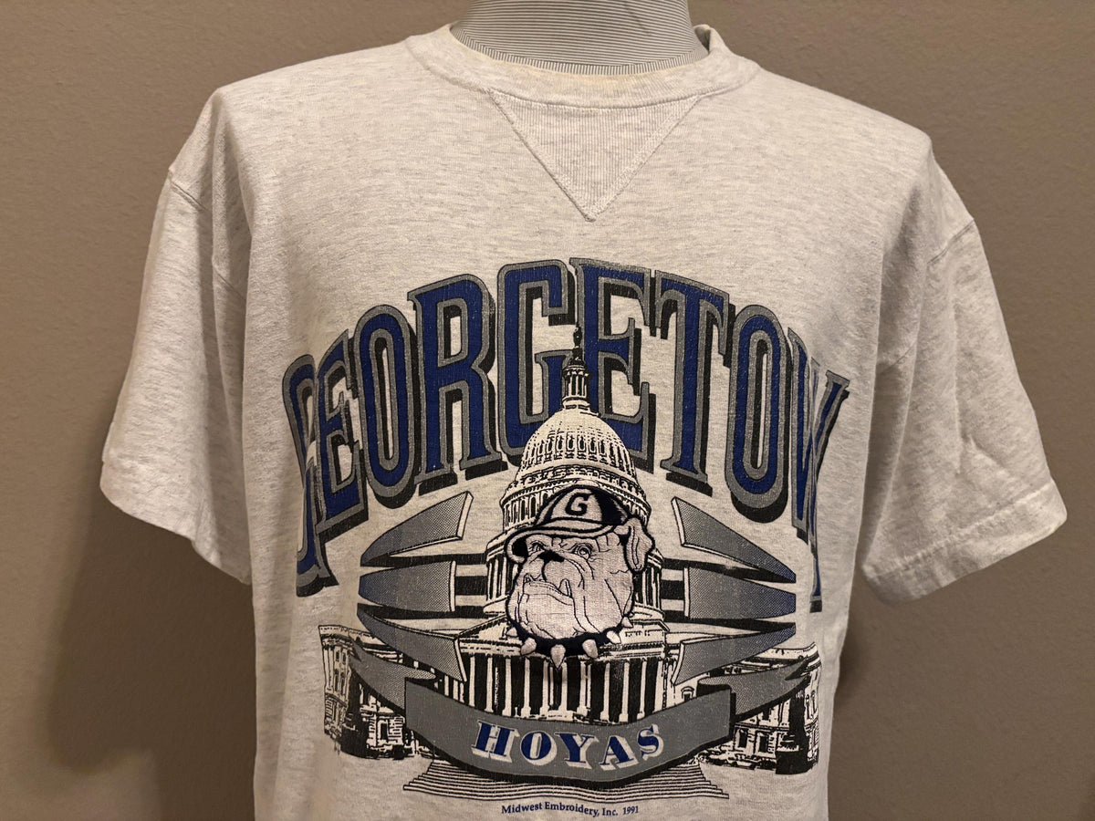 Vintage 90s Georgetown University Hoyas Tshirt L Graphic Tee – Soft Feel · Trending Graphic Apparel