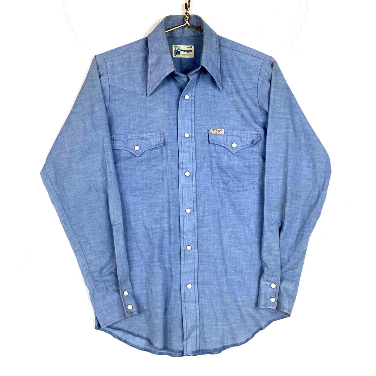 Vintage Wrangler Chambray Long Sleeve Shirt Size Small Blue Made In Usa Graphic Tee – Premium Graphic · High-Quality Print