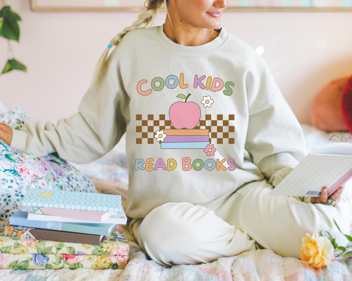 Reading Teacher Sweatshirt with Apple Sitting on Books Cool Kids Read Books Funny Saying Bookish Shirt for School Librarian or Bookworm Sweatshirt – Easygoing Wear · Perfect For Daily Wear