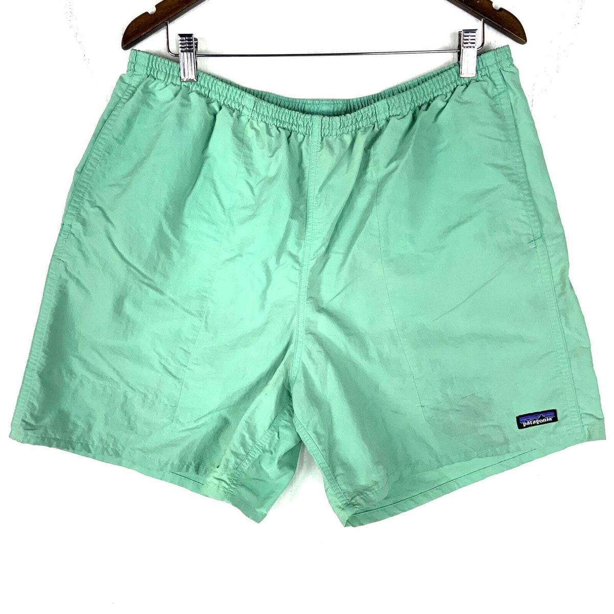 Patagonia Netplus Shells Nylon Shorts XL Green Lined Graphic Tee – Easygoing Wear · Perfect For Daily Wear