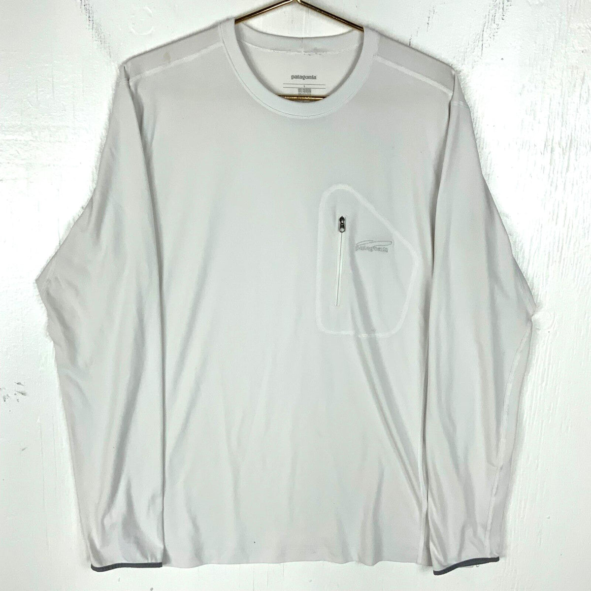 Patagonia Capeline Long Sleeve Shirt Large White Layer Outerwear Graphic Tee – Premium Graphic · High-Quality Print