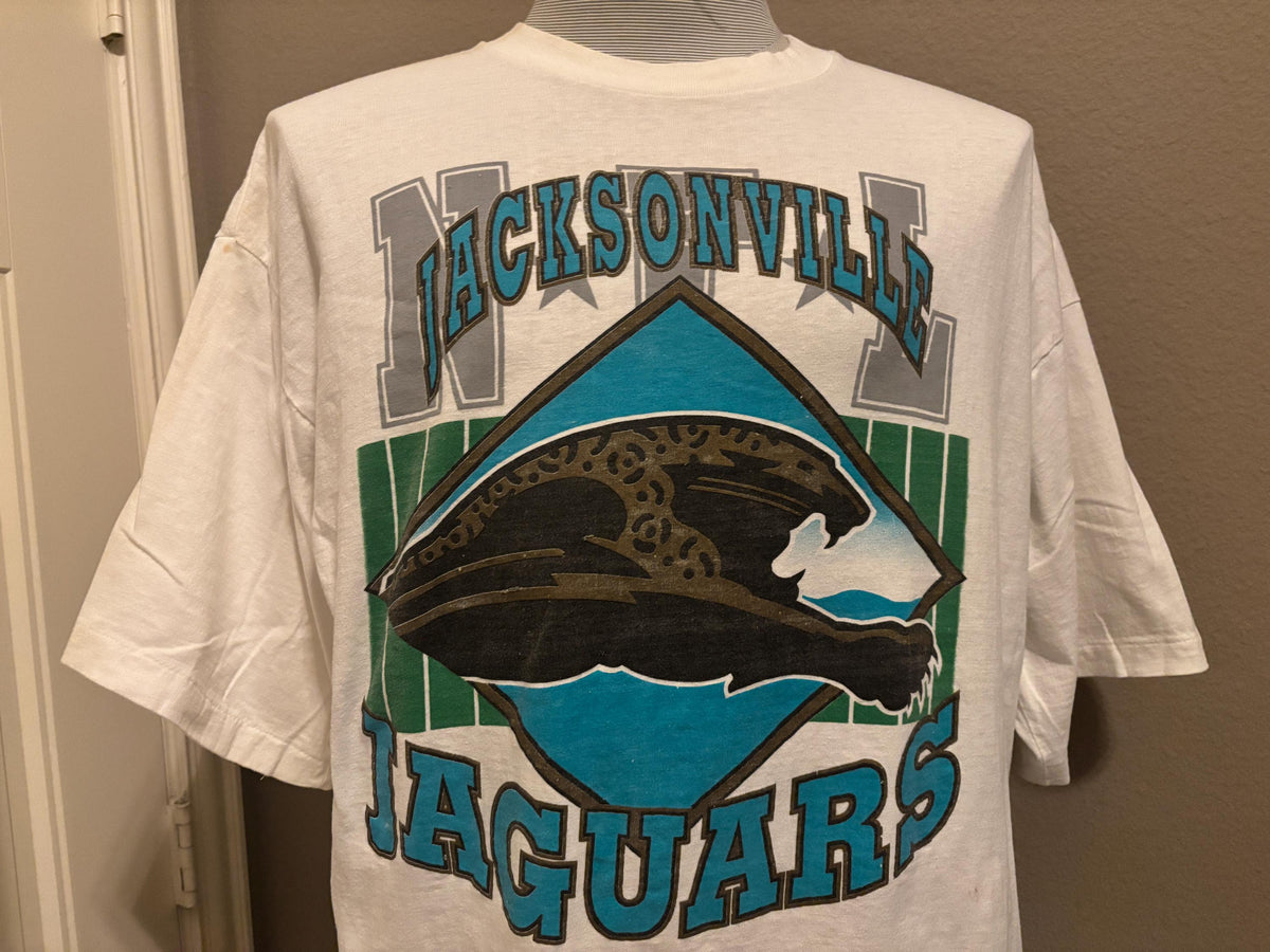 Vintage 90s Jacksonville Jaguars NFL Football Tshirt XL Graphic Tee – Aesthetic Look · Great Gift For Fans