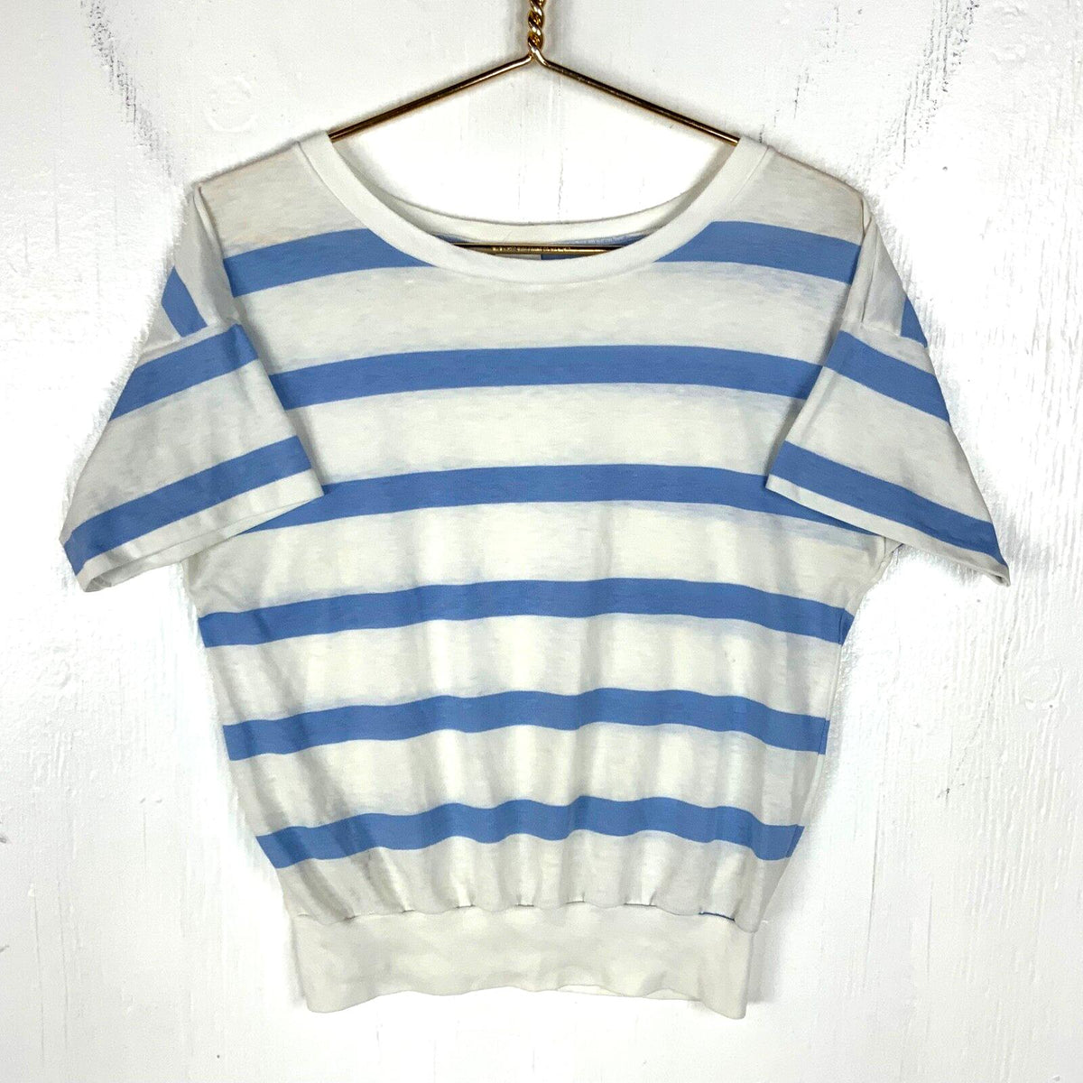 Vintage 1970s Wrangler Womens TShirt Medium White Striped Single Stitch 80s Graphic Tee – Bold Style · Perfect For Daily Wear