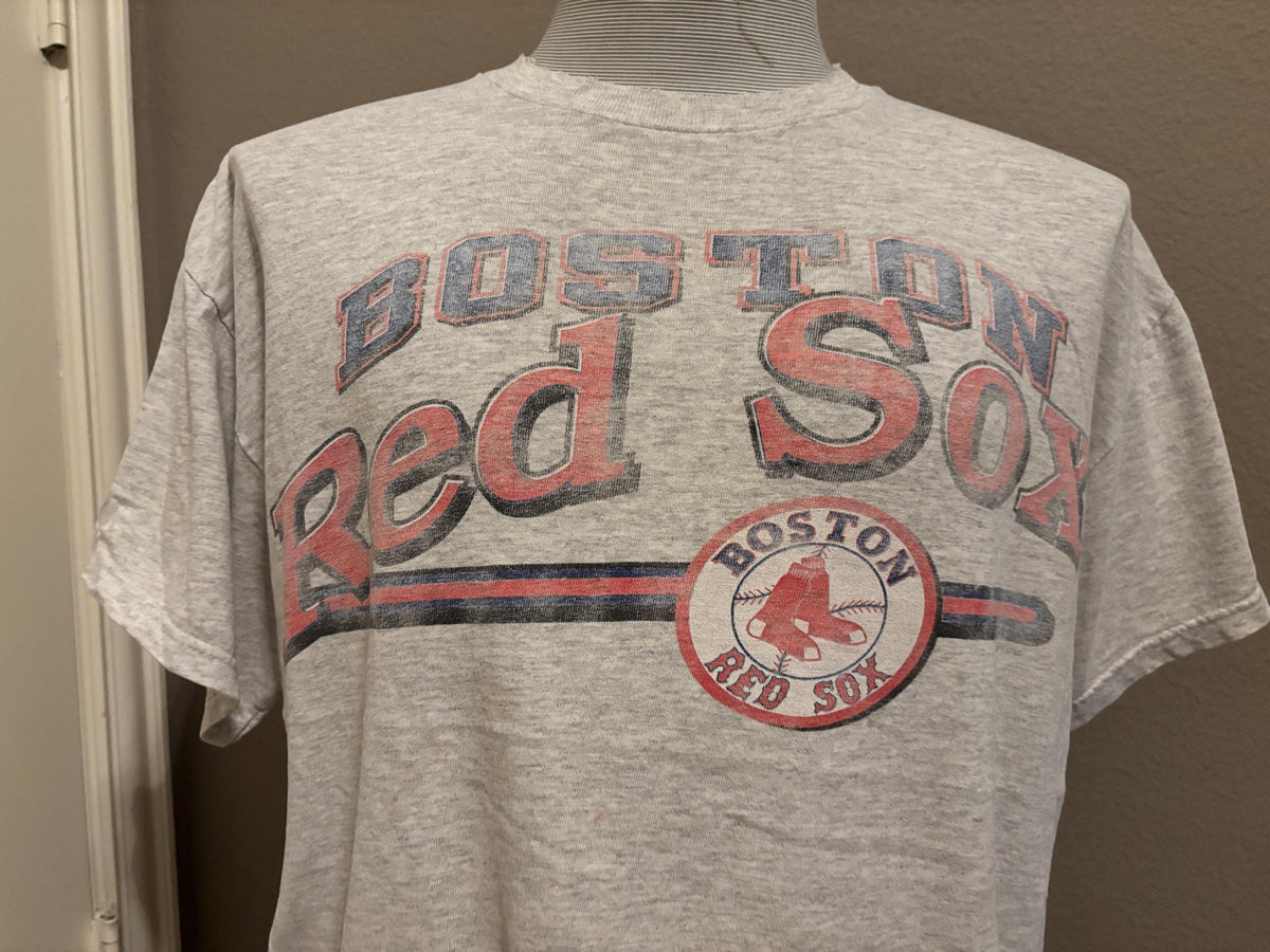 Vintage 90s Boston Massachusetts Red Sox MLB Baseball Tshirt L Graphic Tee – Fan Favorite · High-Quality Print