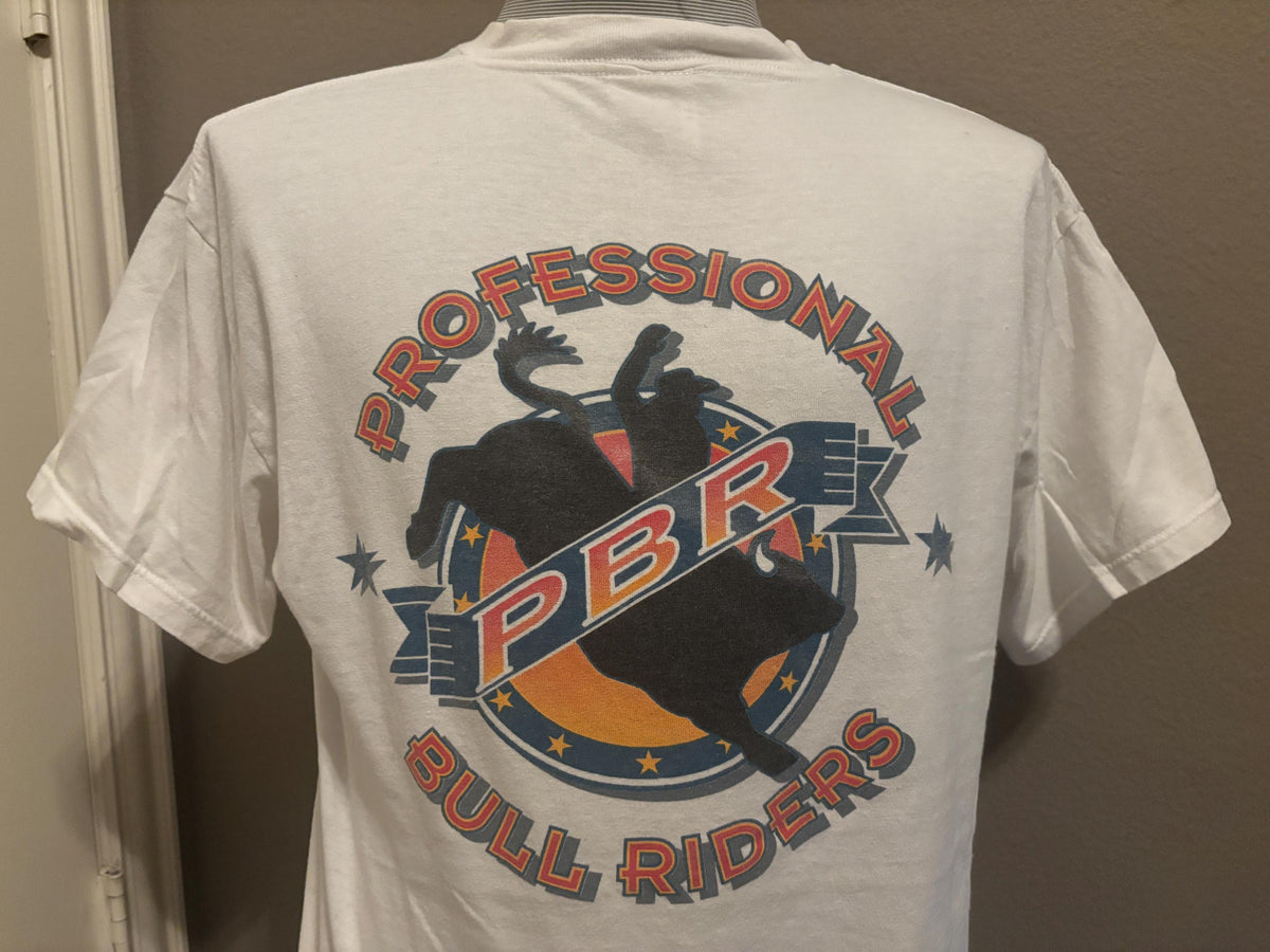Vintage 90s Professional Bull Riders PBR Rodeo Tshirt L Graphic Tee – Warm & Stylish · High-Quality Print